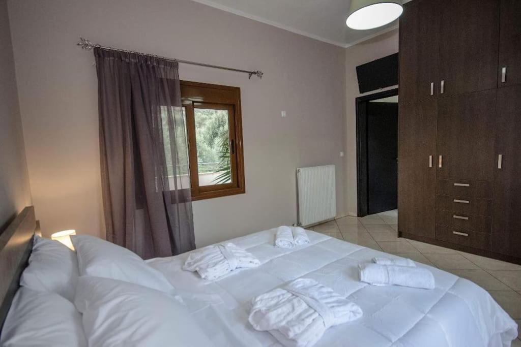 Horio House *
